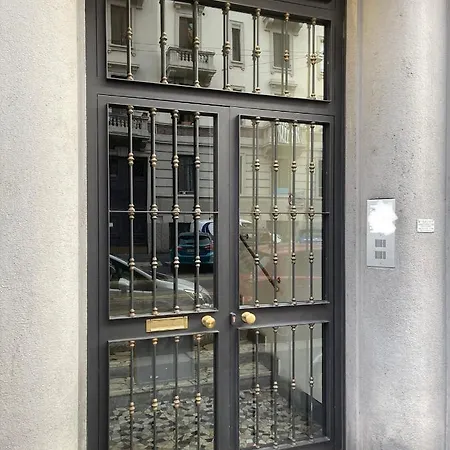 Appartement Ampio Bilocale Zona Navigli *